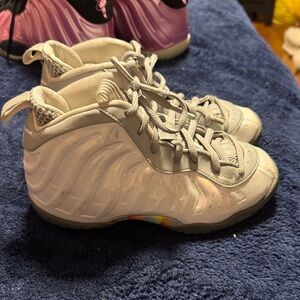 Nike Kids Silver Sneakers